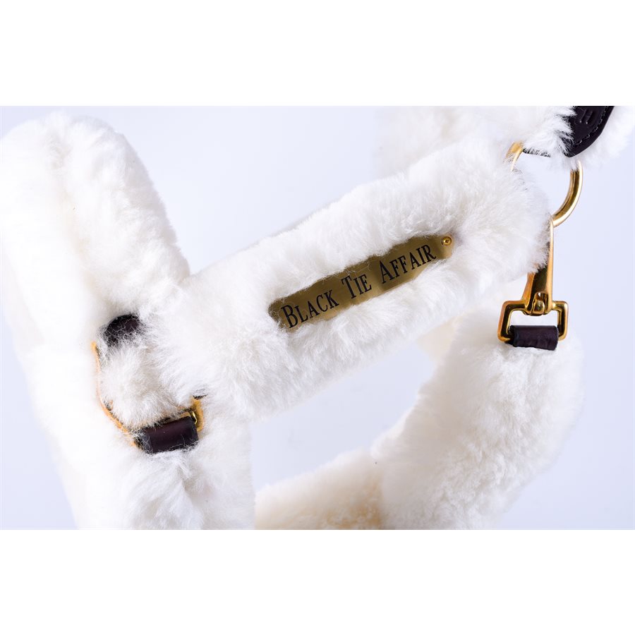 HORSE SHEEPSKIN SHIPPING HALTER W / PLATE